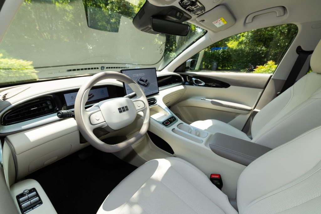 Geely E2 Cockpit